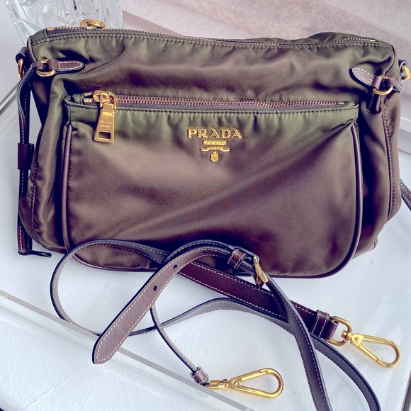 Vintage Prada Tessuto Green Crossbody Shoulder Bag - Picture 1 of 16
